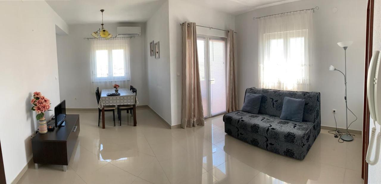 Green Hill Family Apartments Vodice Dış mekan fotoğraf