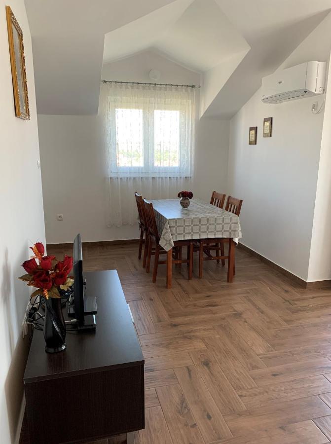 Green Hill Family Apartments Vodice Dış mekan fotoğraf