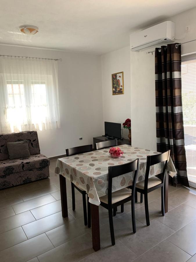 Green Hill Family Apartments Vodice Dış mekan fotoğraf